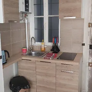 Rue Gauthey 17 , Paris France